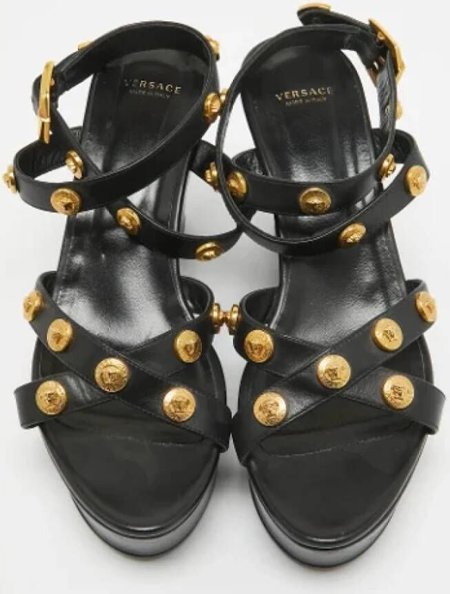 Versace Pre-owned Leather sandals Black Dames