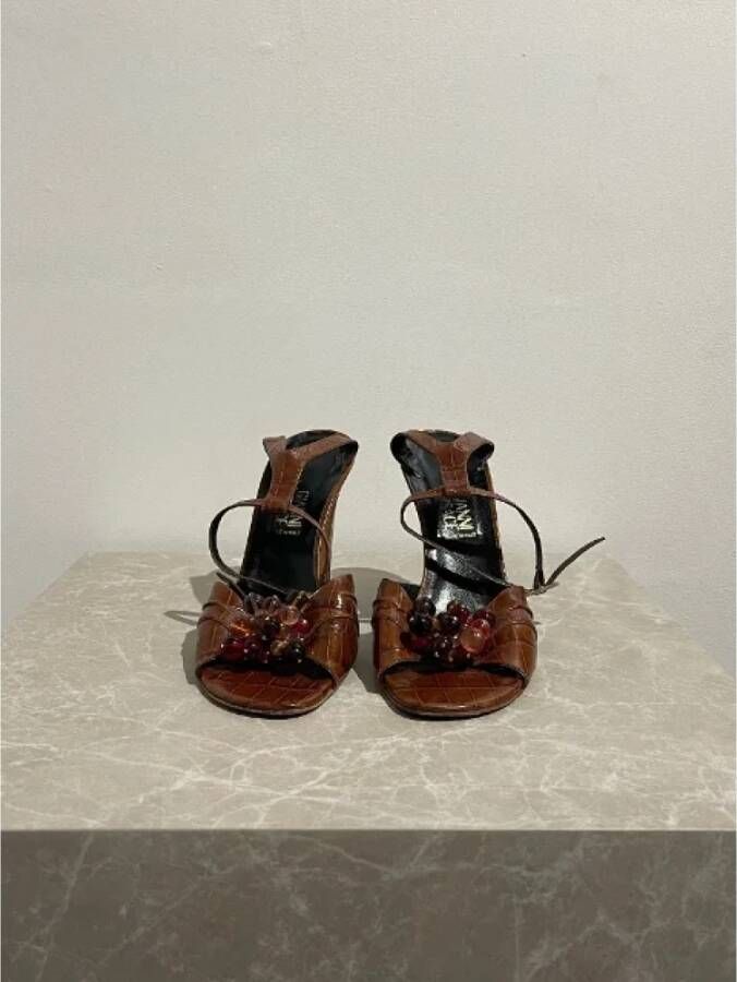 Versace Pre-owned Leather sandals Brown Dames