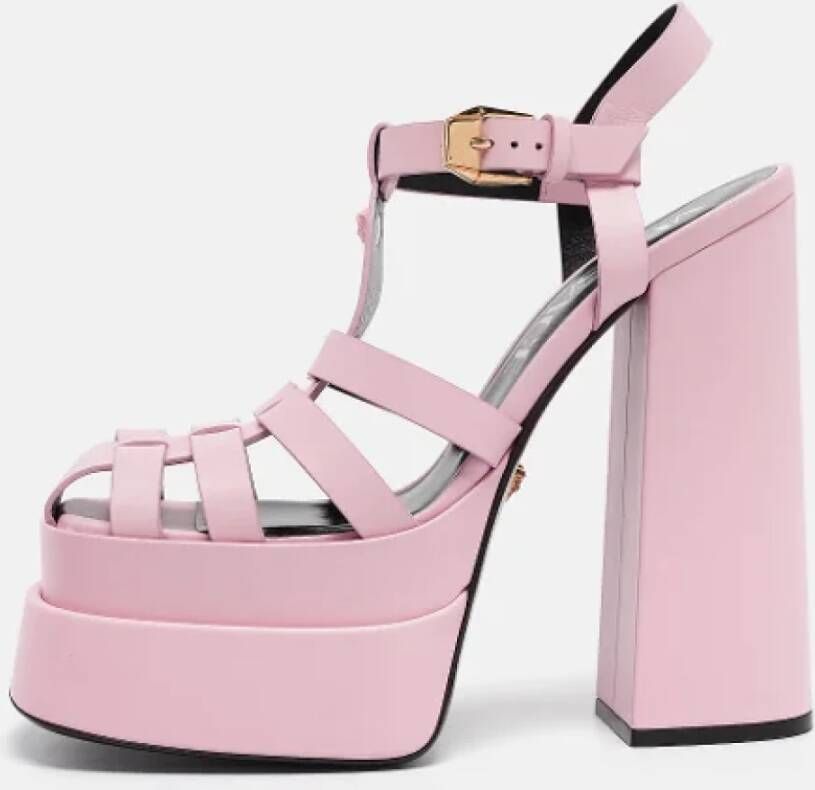 Versace Pre-owned Leather sandals Pink Dames