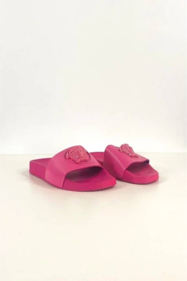 Versace Pre-owned Leather sandals Pink Dames