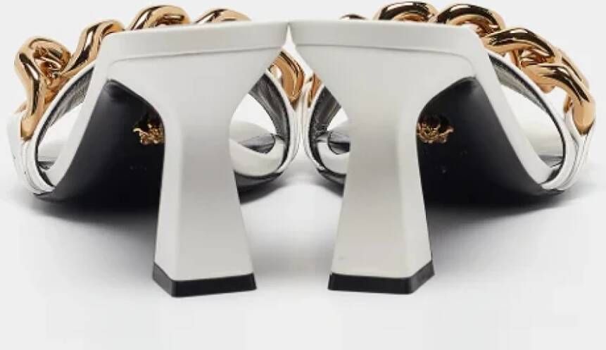 Versace Pre-owned Leather sandals White Dames