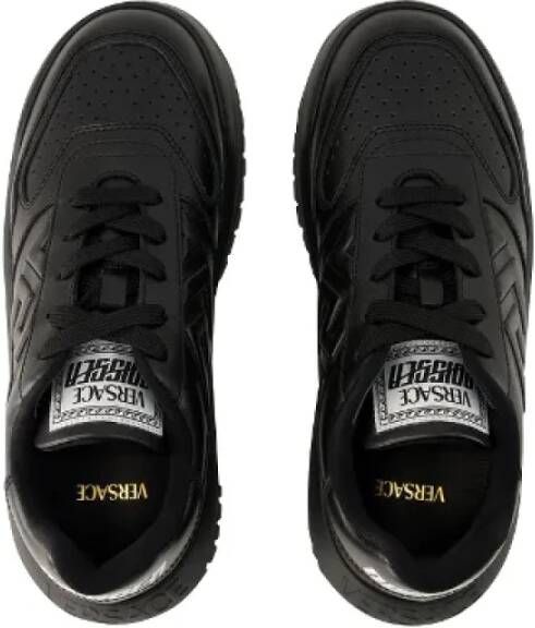 Versace Pre-owned Leather sneakers Black Dames