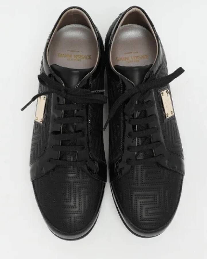 Versace Pre-owned Leather sneakers Black Dames