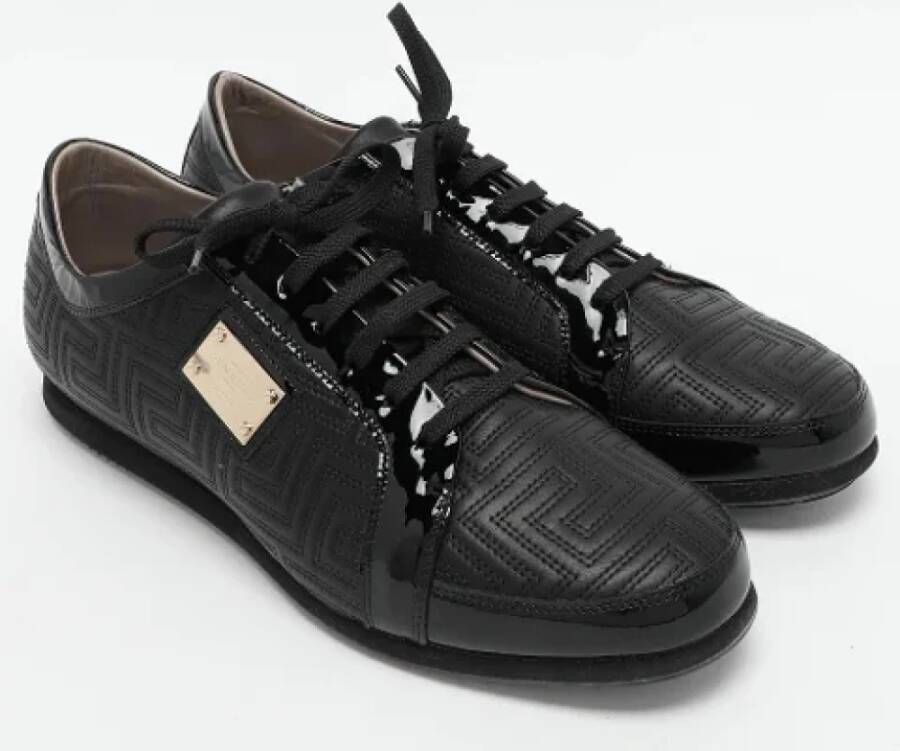 Versace Pre-owned Leather sneakers Black Dames