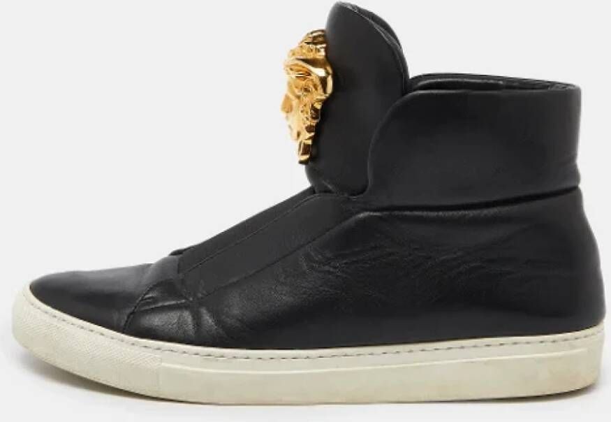 Versace Pre-owned Leather sneakers Black Heren