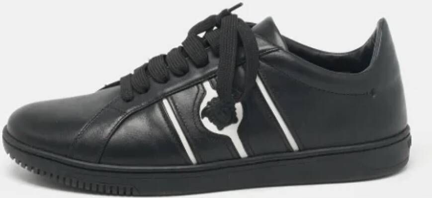 Versace Pre-owned Leather sneakers Black Heren