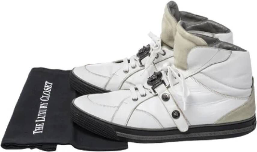 Versace Pre-owned Leather sneakers White Dames