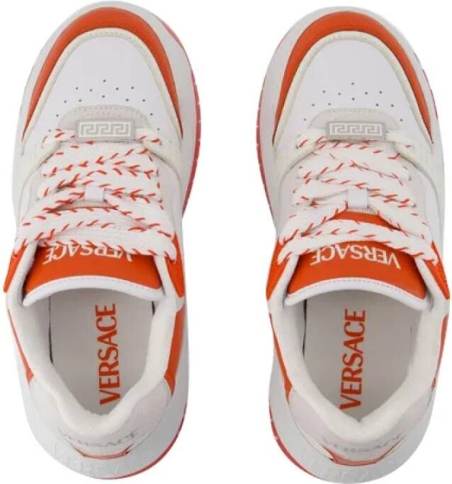 Versace Pre-owned Leather sneakers White Dames