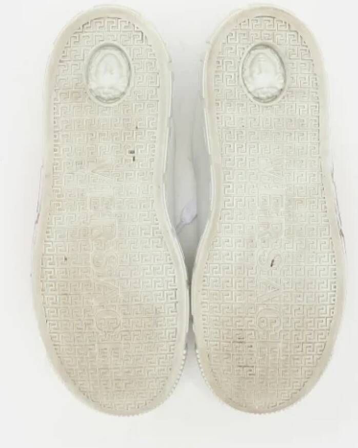 Versace Pre-owned Leather sneakers White Dames