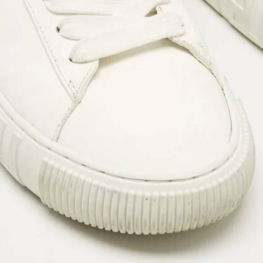 Versace Pre-owned Leather sneakers White Dames