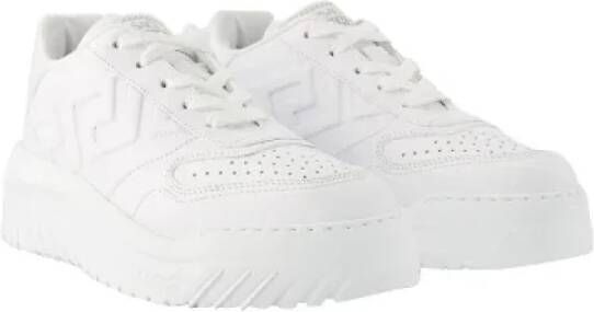 Versace Pre-owned Leather sneakers White Heren