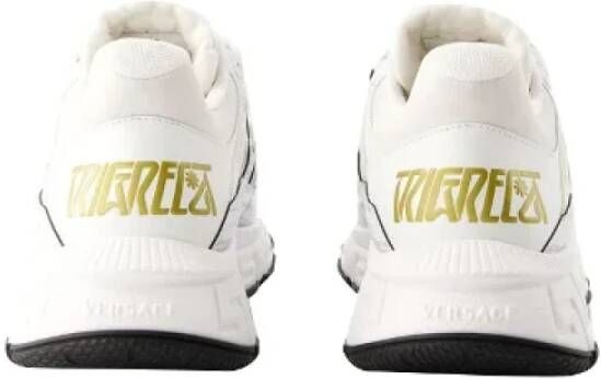 Versace Pre-owned Leather sneakers White Heren