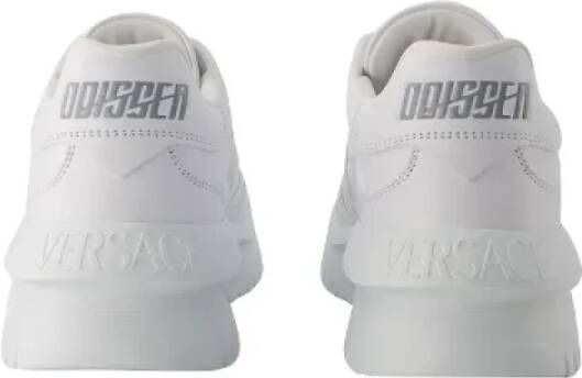 Versace Pre-owned Leather sneakers White Heren