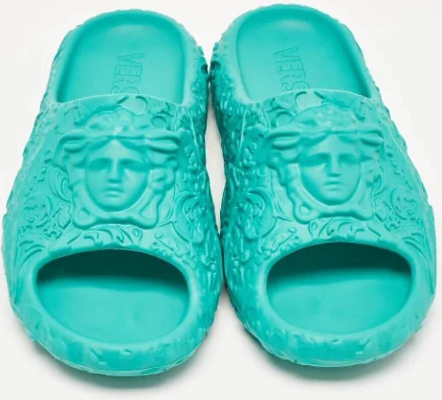 Versace Pre-owned Rubber sandals Blue Heren