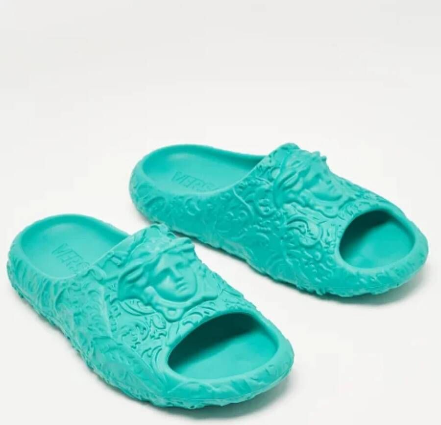 Versace Pre-owned Rubber sandals Blue Heren