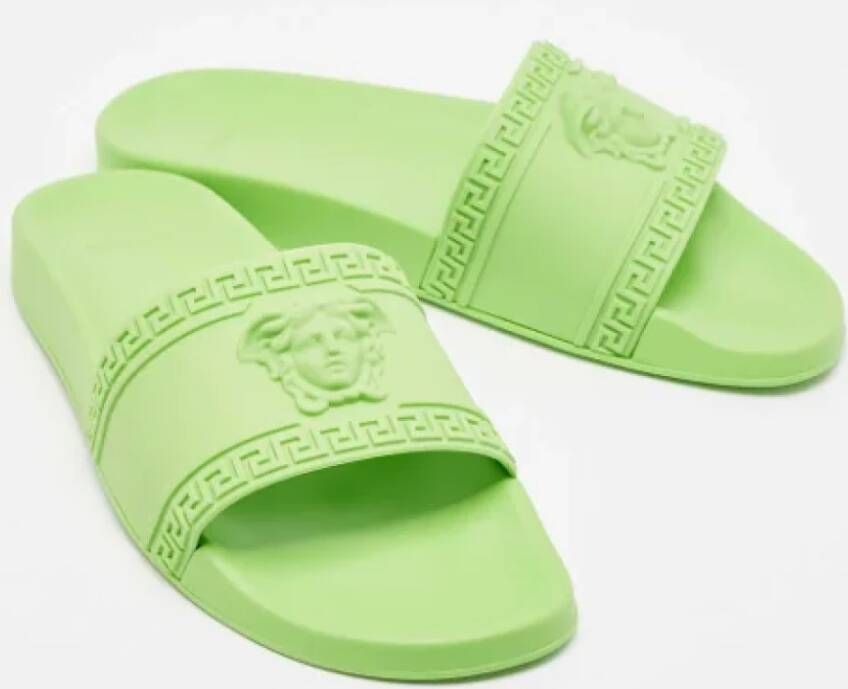 Versace Pre-owned Rubber sandals Green Heren