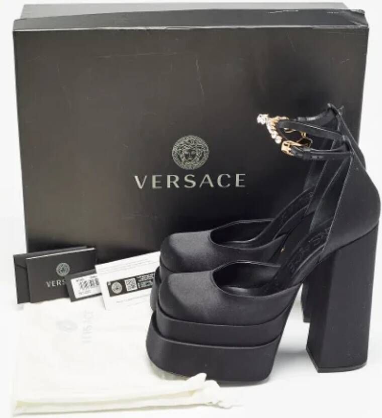 Versace Pre-owned Satin heels Black Dames