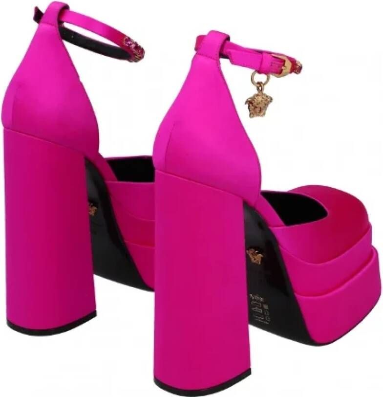 Versace Pre-owned Satin heels Pink Dames