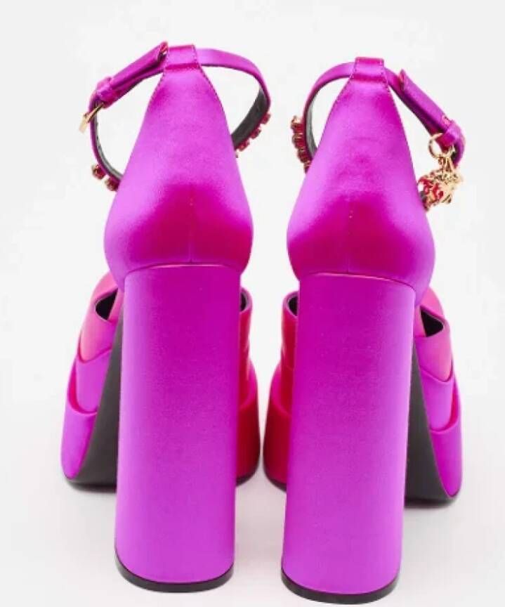 Versace Pre-owned Satin heels Purple Dames