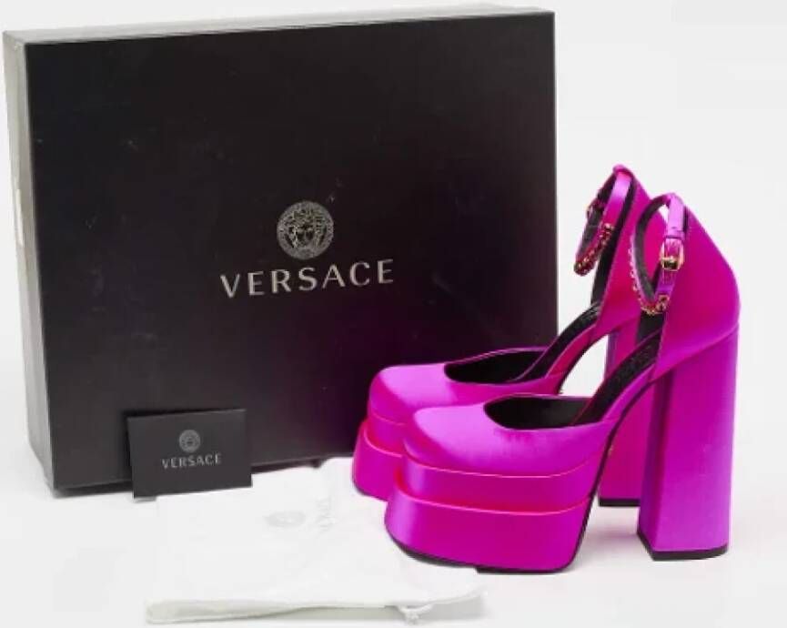 Versace Pre-owned Satin heels Purple Dames