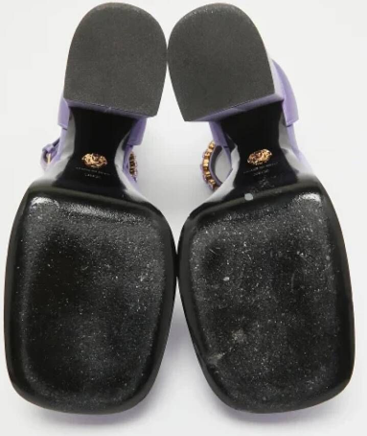 Versace Pre-owned Satin heels Purple Dames