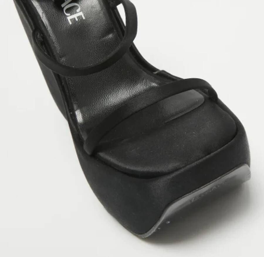 Versace Pre-owned Satin sandals Black Dames