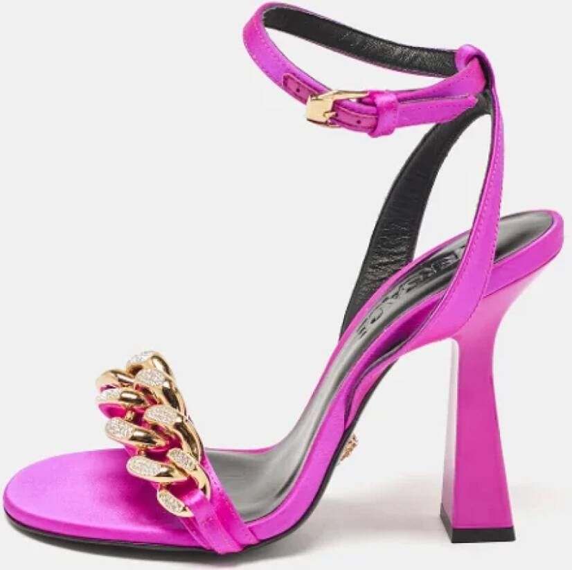 Versace Pre-owned Satin sandals Pink Dames