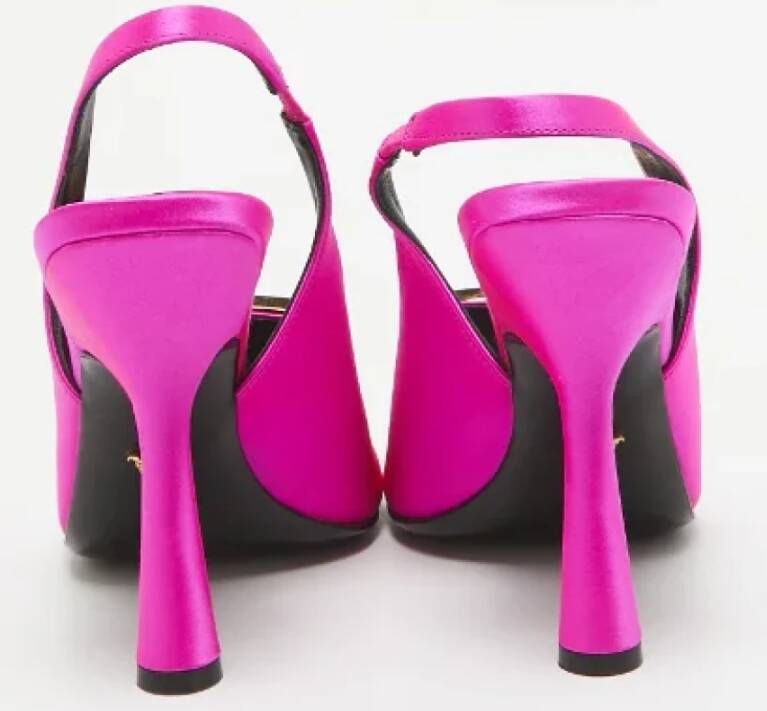 Versace Pre-owned Satin sandals Pink Dames