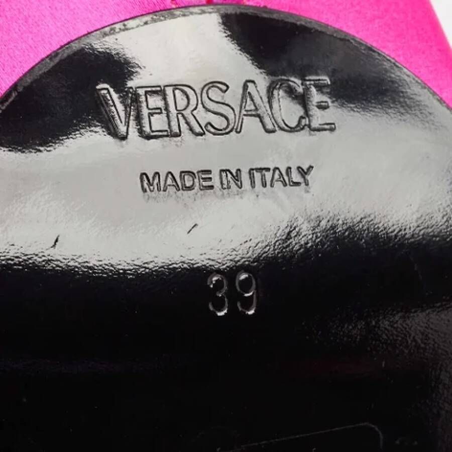 Versace Pre-owned Satin sandals Purple Dames