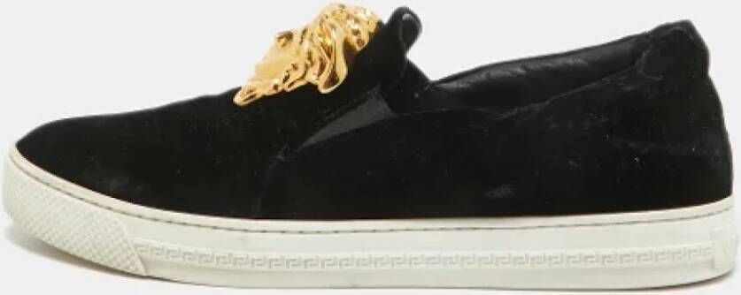 Versace Pre-owned Velvet sneakers Black Dames