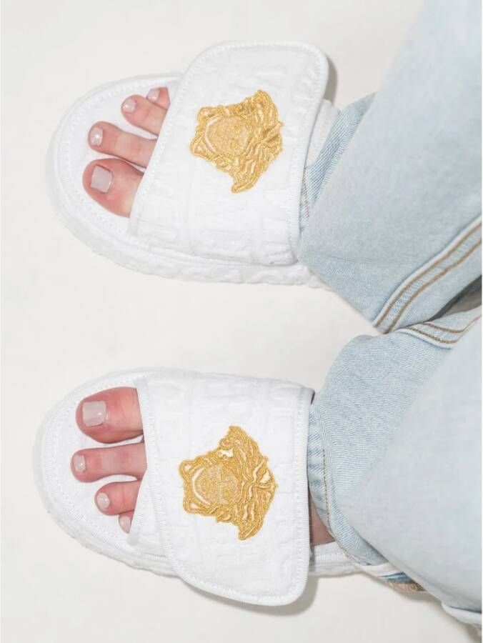 Versace Slippers Wit Unisex