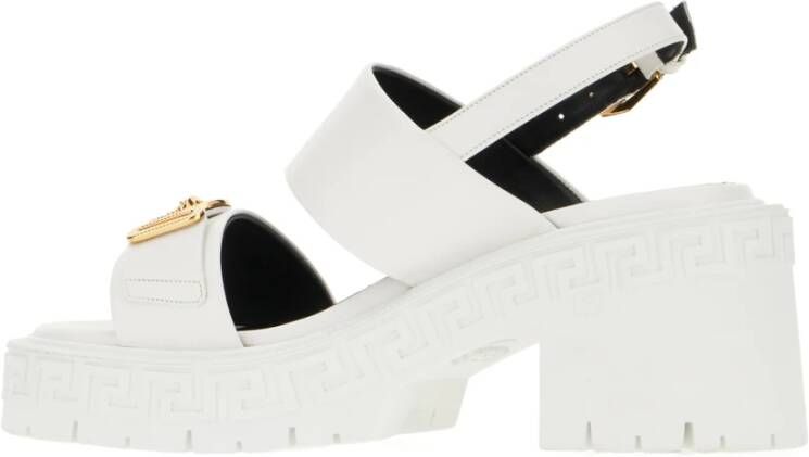 Versace Stijlvolle Sandalen voor Zomerse Dagen White Dames