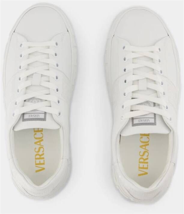 Versace Witte Katoenen Sneakers Vetersluiting Ronde Neus White Dames