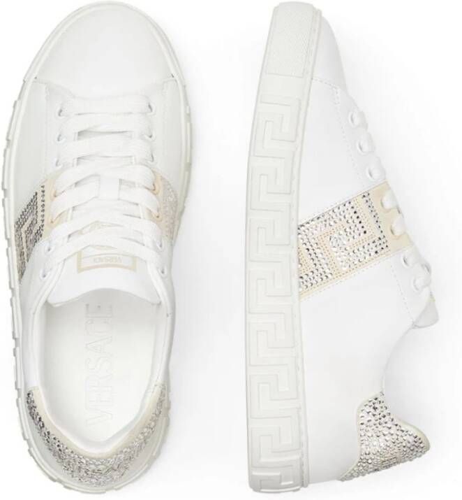 Versace Witte Sneakers met Kristalversiering White Dames