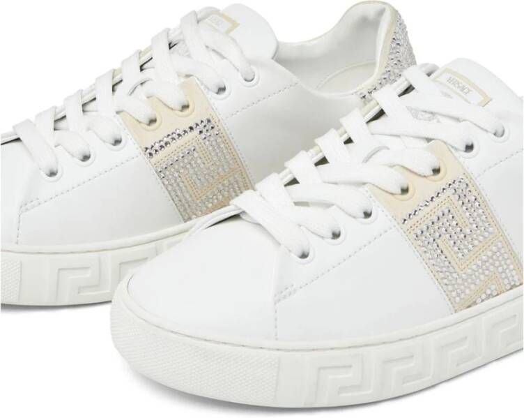 Versace Witte Sneakers met Kristalversiering White Dames