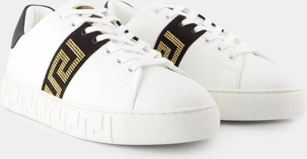 Versace Zwarte canvas sneakers met studs White Heren