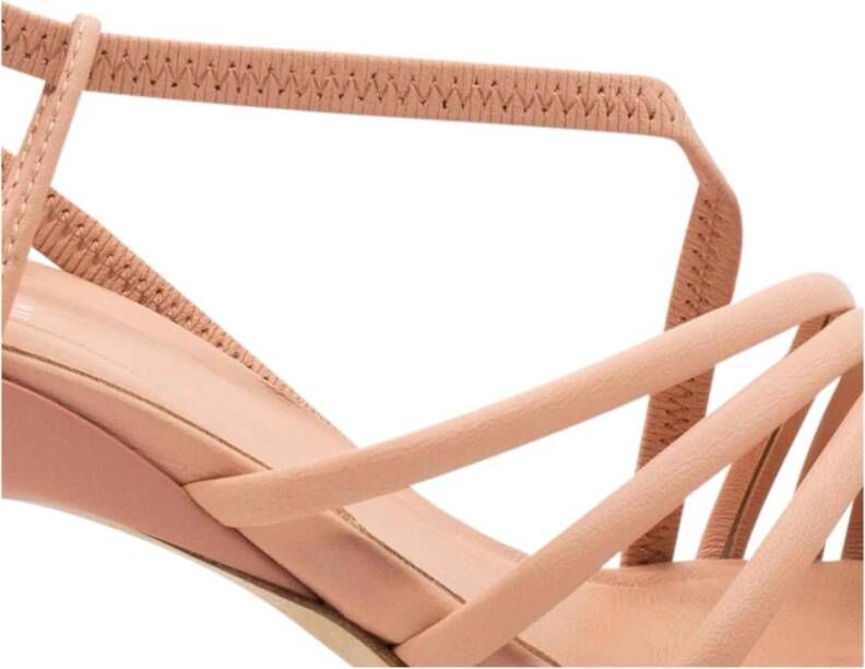 Vic Matié Asymmetrische Zachte Roze Leren Sandalen Pink Dames