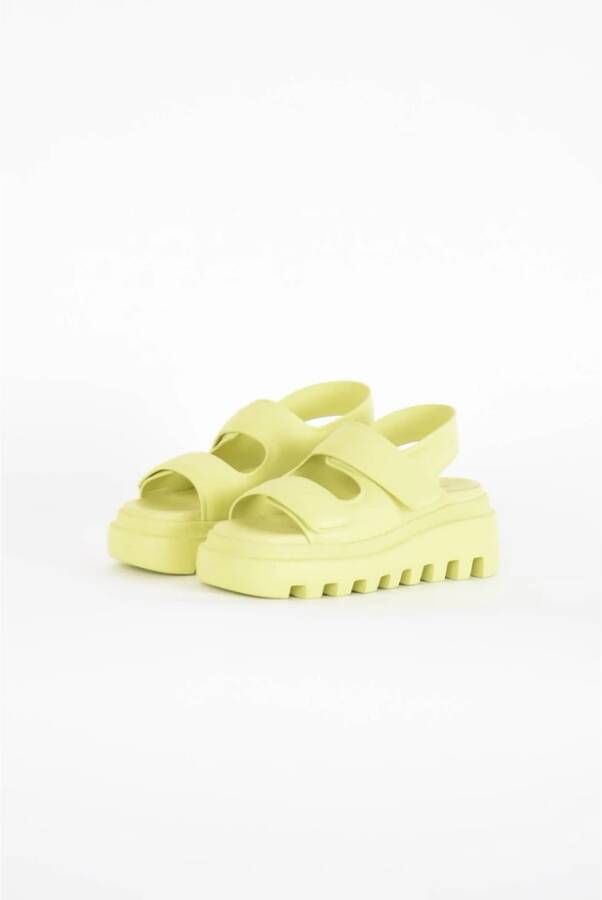 Vic Matié Flat Sandals Geel Dames