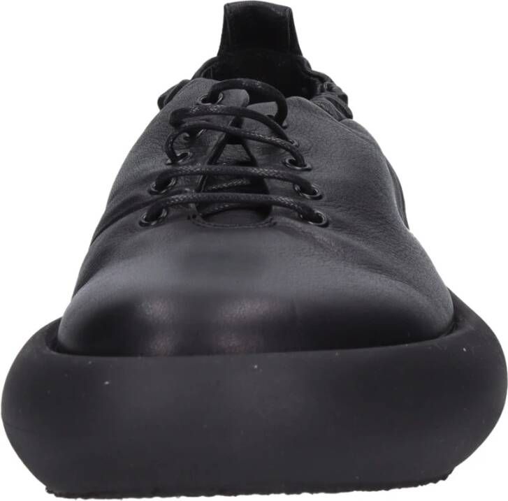 Vic Matié Platte schoenen Zwart Black Dames