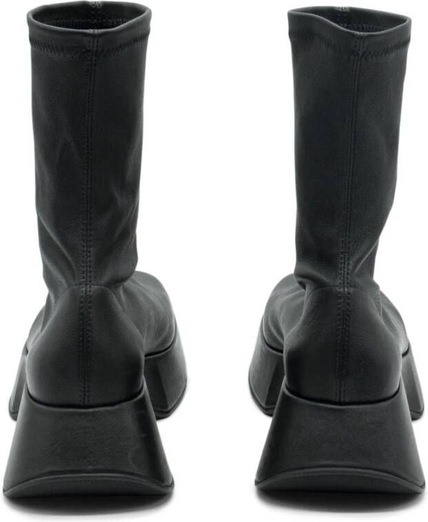 Vic Matié Stretch-Nappaleder Mini Boot in Zwart Black Dames