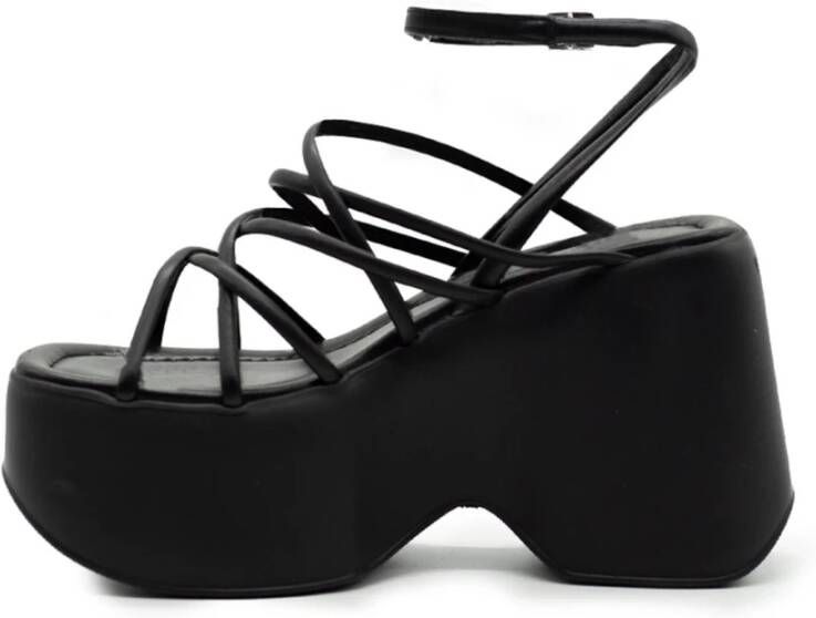 Vic Matié Zachte Zwarte Nappa Leren Sandalen Black Dames