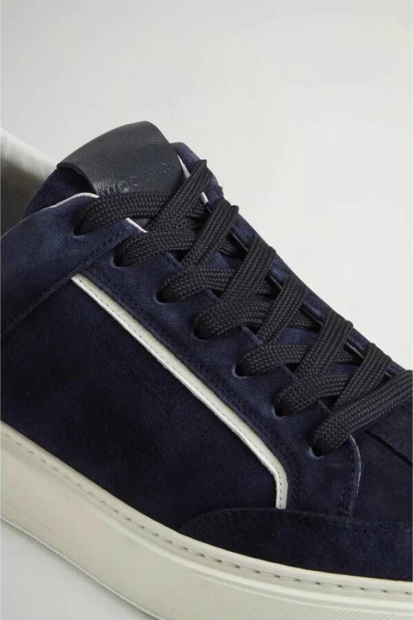 Woolrich Suède Court Sneakers met Swallow Tail Blue Heren