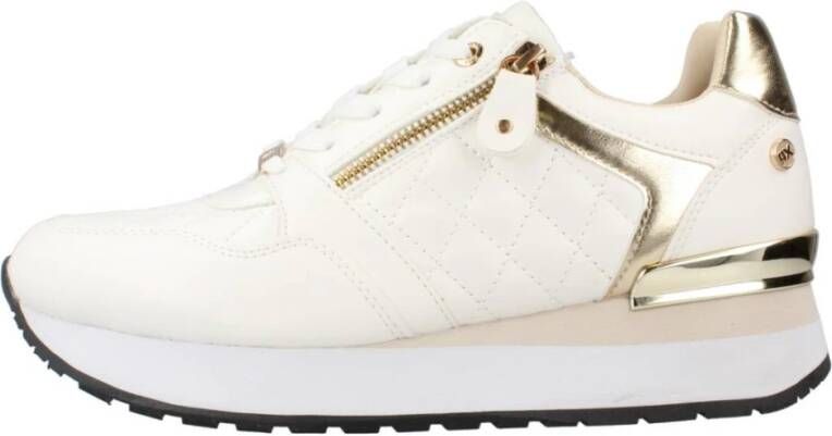 XTI Stijlvolle Sneakers voor Moderne Vrouwen White Dames