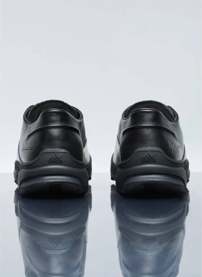 Y-3 Leren sneaker met trackzool Black Heren