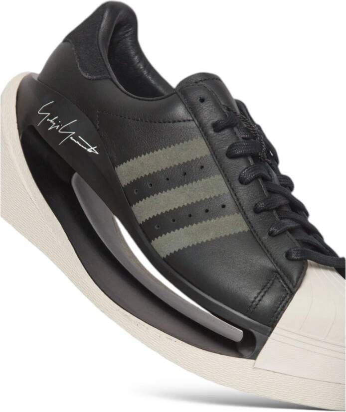 Y-3 Superstar Sneakers in Zwart Cinder Chapea Black Heren