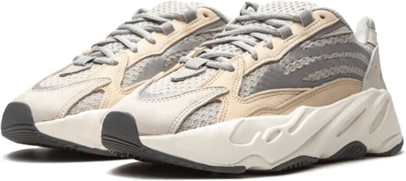 Yeezy 700 V2 Cream Sneakers Beige Heren