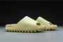 Adidas Yeezy Slide Resin (2022) FZ5904 1 2 Geel Schoenen - Thumbnail 4