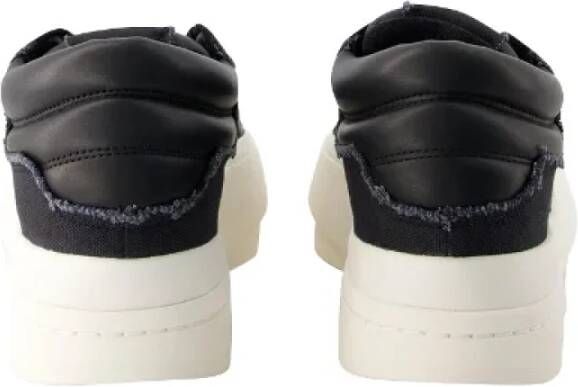 Yohji Yamamoto Pre-owned Leather sneakers Black Dames