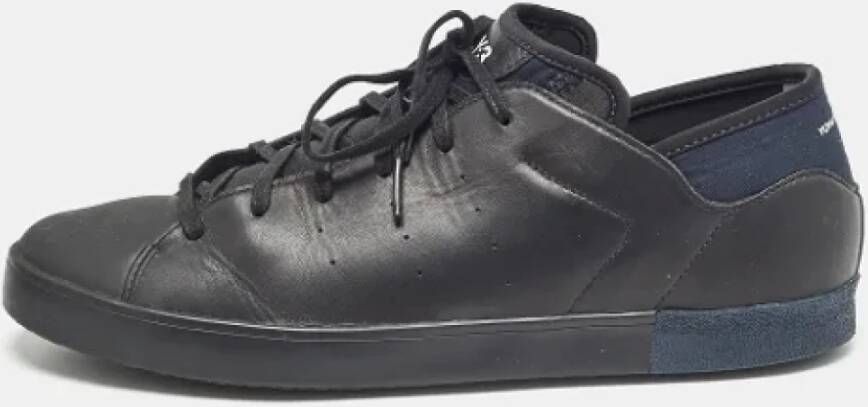 Yohji Yamamoto Pre-owned Leather sneakers Black Heren