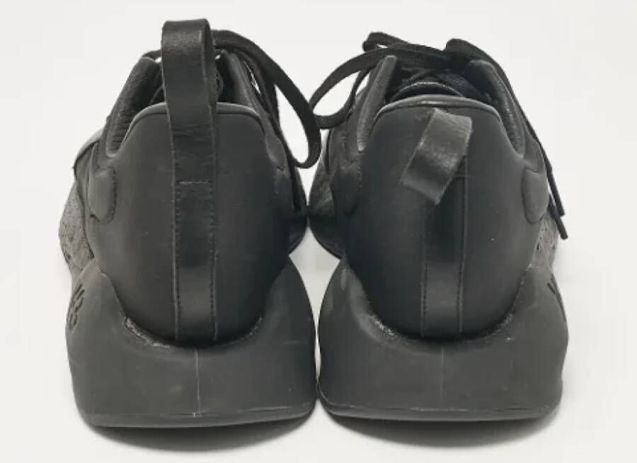 Yohji Yamamoto Pre-owned Leather sneakers Black Heren